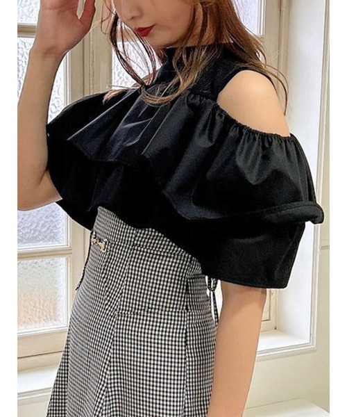 dazzlin（ダズリン）の「ダブルフリルオープンドッキングトップス（Tシャツ/カットソー・レディース・ブラック/ベージュ/オフホワイト・FREE）」の2枚目の写真