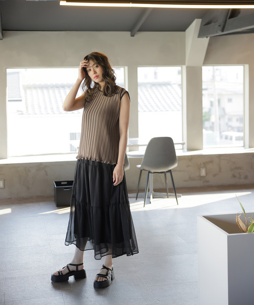 Doula Doula（ドゥーラドゥーラ）の「ティアードシアーロングスカート（スカート・レディース・ホワイト/ブラック/グレー・FREE）」の7枚目の写真