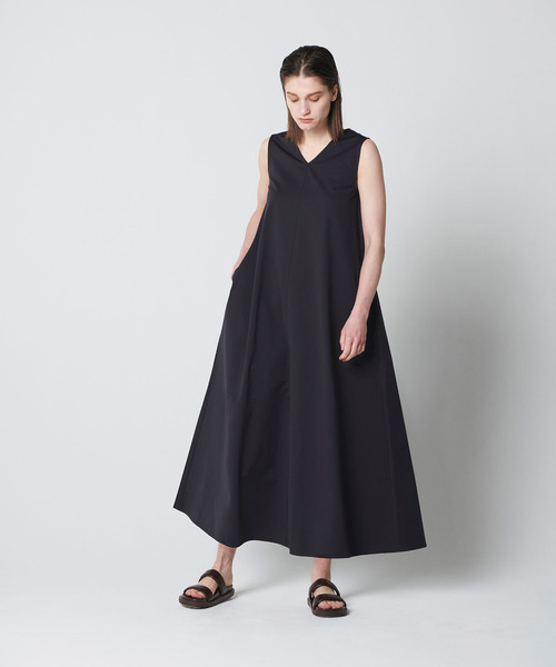 N.O.R.C by the line（ノークバイザライン）の「Water repellent フレアワンピース（ワンピース・レディース・カーキ/ブラック・M/S）」の7枚目の写真