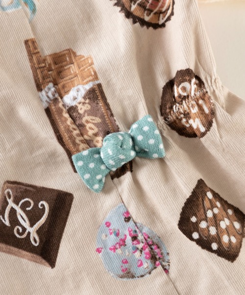 trois lapins kp（トロワラパンケーピー）の「チョコレート柄 長袖チュニック(100~140cm)（チュニック・キッズ・ベージュ・140cm/100cm/130cm/110cm/120cm）」の7枚目の写真