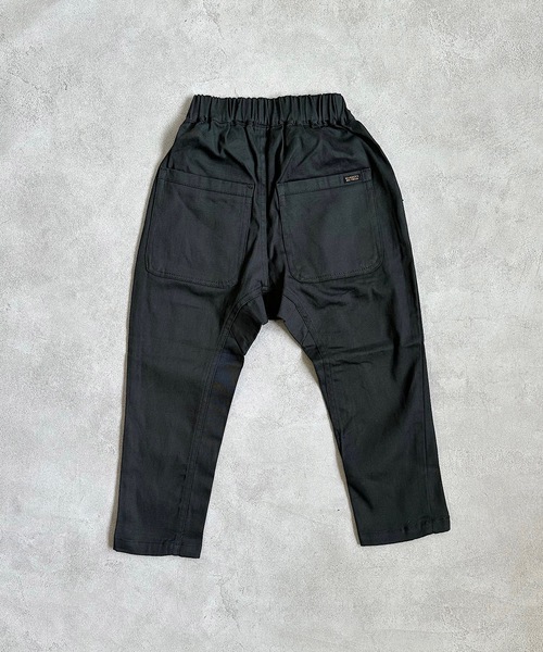 BIG FIELD（ビッグフィールド）の「ツイルマチツキテーパードパンツ（80～150cm)（その他パンツ・キッズ・ブラウン/ピンク/チャコール/グリーン・95/100/120/90/150/140/110/130/80）」の2枚目の写真