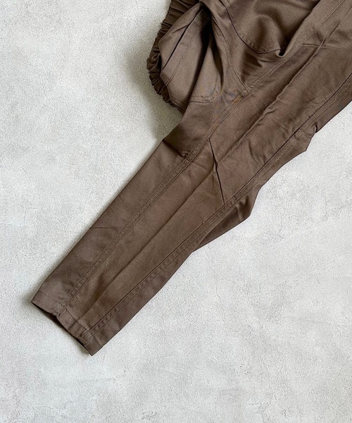BIG FIELD（ビッグフィールド）の「ツイルマチツキテーパードパンツ（80～150cm)（その他パンツ・キッズ・ブラウン/ピンク/チャコール/グリーン・95/100/120/90/150/140/110/130/80）」の11枚目の写真
