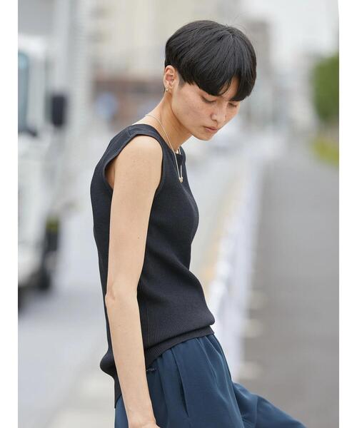 AMERICAN HOLIC（アメリカンホリック）の「スクエアニットタンクトップ（インナーウェア/肌着・レディース・ブラウン/ブラック/オレンジ・M/L）」の8枚目の写真