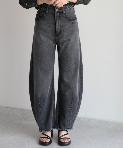 cepo（セポ）の「デニムカーブパンツ（デニムパンツ）」 - WEAR