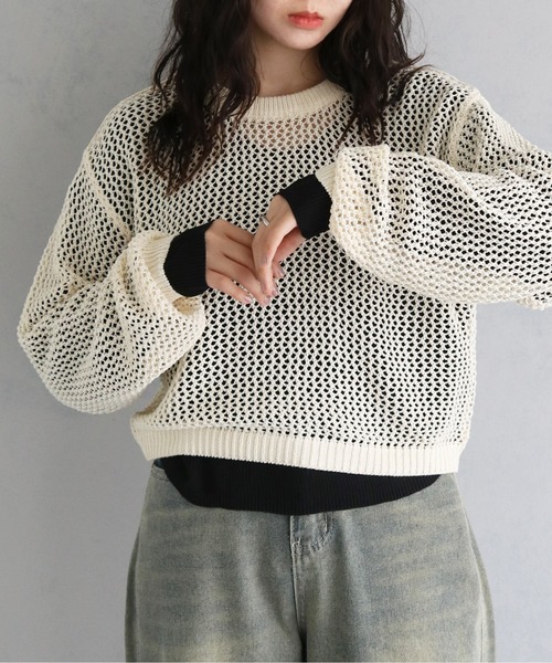 cheriella(シェリエラ)の「【Avvenente】メッシュニットシアートップスSET(ニット/セーター・レディース・アイボリー/ブラック系2/ブルー/ブラック系1・M)」の1枚目の写真