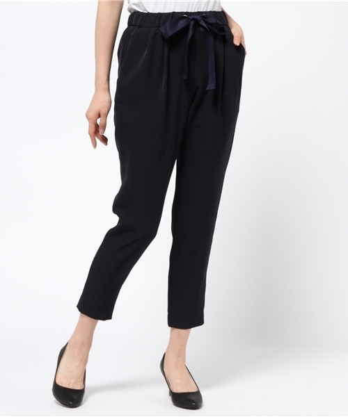 Tiara（ティアラ）の「イージータックパンツ（その他パンツ・レディース・ブラック/グレー系その他/ネイビー・2/3/4）」の3枚目の写真