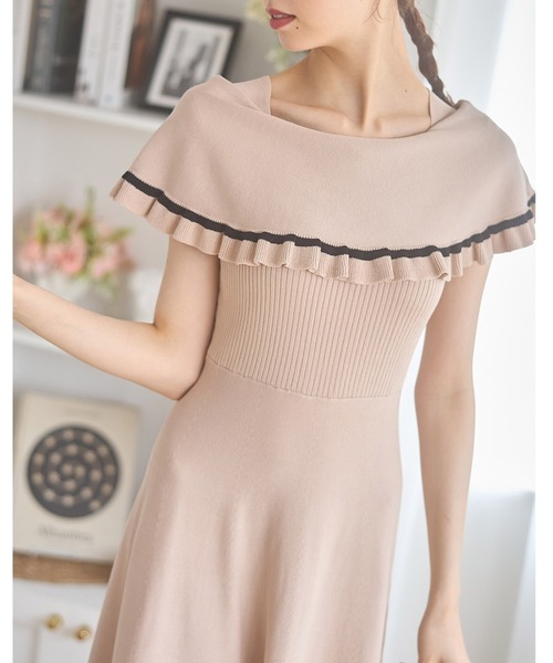 tocco closet（トッコ クローゼット）の「配色ライン入りフリル