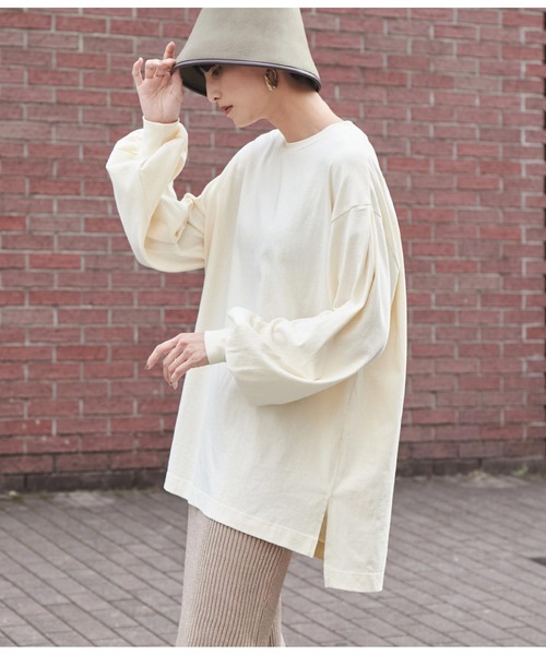 Settimissimo（セッティミッシモ）の「バックタックボリュームスリーブロングTシャツ（Tシャツ/カットソー・レディース・アイボリー/スミクロ/ブラウン・FREE）」の18枚目の写真