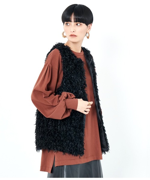 Settimissimo（セッティミッシモ）の「バックタックボリュームスリーブロングTシャツ（Tシャツ/カットソー・レディース・アイボリー/スミクロ/ブラウン・FREE）」の12枚目の写真