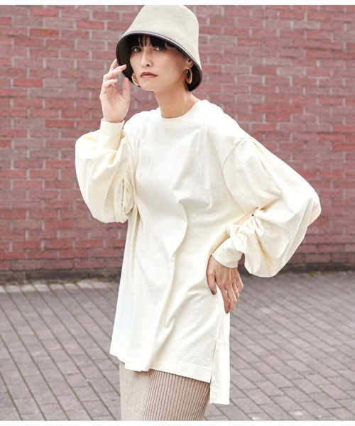 Settimissimo（セッティミッシモ）の「バックタックボリュームスリーブロングTシャツ（Tシャツ/カットソー・レディース・アイボリー/スミクロ/ブラウン・FREE）」の5枚目の写真