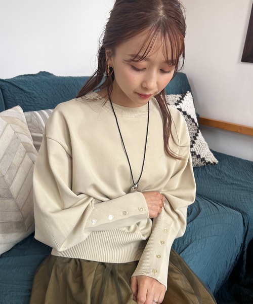 LOWRYS FARM（ローリーズファーム）の「スポンディッシュボタンロングスリーブ　968891（ニット/セーター・レディース・ベージュ/ブラック/その他/アイボリー・FREE）」の6枚目の写真