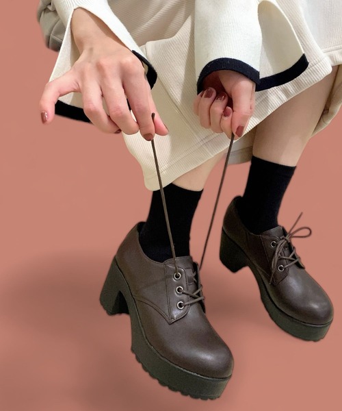 Sugar Sugar（シュガーシュガー）の「【SUGAR SUGARシュガーシュガー】レースアップシューズ（ドレスシューズ・レディース・ブラック/ダークブラウン・M/LL/L/S）」の2枚目の写真