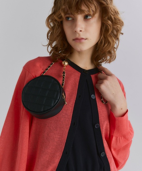 NOISE MAKER（ノイズメーカー）の「キルティングラウンドミニチェーンショルダー（ショルダーバッグ・レディース・ブラック・FREE）」の6枚目の写真