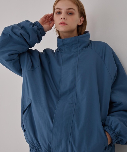 EMMA CLOTHES(エマクローズ)の「リバーシブル ナイロン×フリース オーバートラックブルゾン(ブルゾン・メンズ・ブラック/アイボリー系/グレー系/ブルー系/グレー/チャコール/グレイッシュベージュ/グレイッシュブルー・L/M)」の7枚目の写真