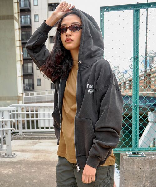 完売品！タグ付き　フーディ　ロゴ　スウェット 2770023-1.jpg