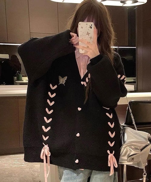 Mayree(メイリー)の「【Mayree】紐リボン ニット トップス カーディガン(ニット/セーター・レディース・ホワイト/ブラック・FREE)」の4枚目の写真