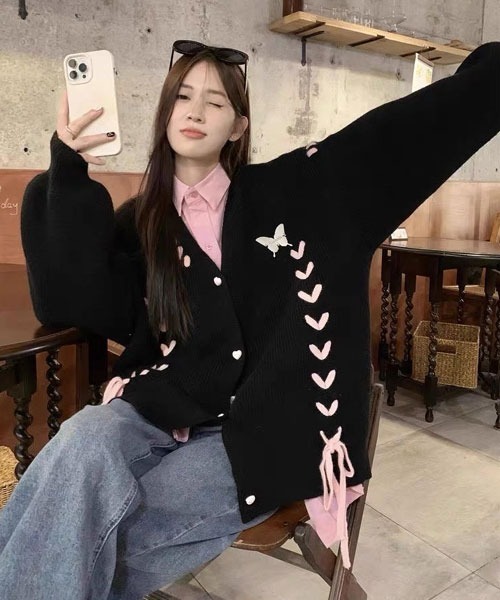 Mayree(メイリー)の「【Mayree】紐リボン ニット トップス カーディガン(ニット/セーター・レディース・ホワイト/ブラック・FREE)」の11枚目の写真