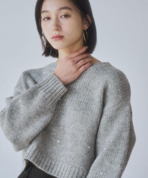 coen（コーエン）の「スパンコールクルーネックニット（ニット/セーター・レディース・ベージュ/ライトグレー/ネイビー・L/M）」の6枚目の写真