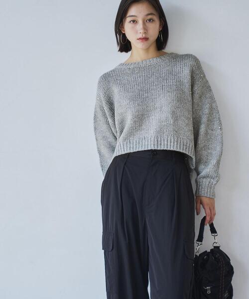 coen（コーエン）の「スパンコールクルーネックニット（ニット/セーター・レディース・ベージュ/ライトグレー/ネイビー・L/M）」の10枚目の写真