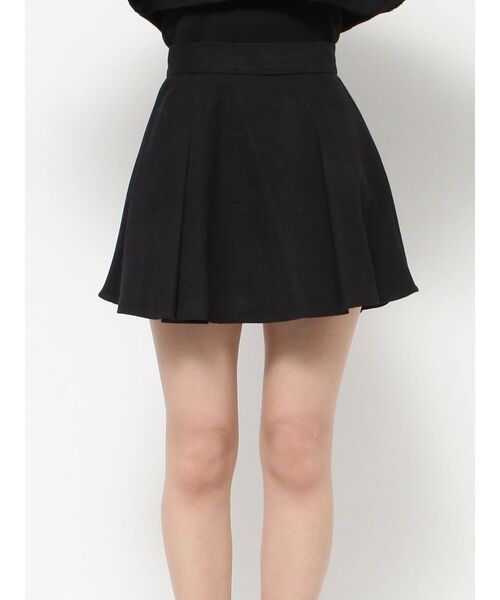 GYDA（ジェイダ）の「Fine コーデュロイ フレアスカートライク ショートパンツ（スカート・レディース・ブラック/ベージュ・FREE）」の11枚目の写真