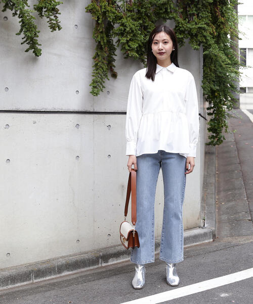 N.(N. Natural Beauty Basic)(エヌエヌナチュラルビューティーベーシック)の「◆テールカットペプラムブラウス(シャツ/ブラウス・レディース・ストライプ/ブルー/オフホワイト・MEDIUM)」の9枚目の写真