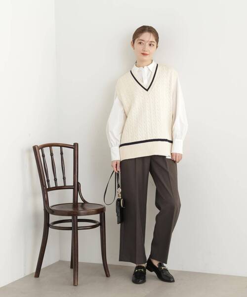N.(N. Natural Beauty Basic)(エヌエヌナチュラルビューティーベーシック)の「◆テールカットペプラムブラウス(シャツ/ブラウス・レディース・ストライプ/ブルー/オフホワイト・MEDIUM)」の11枚目の写真