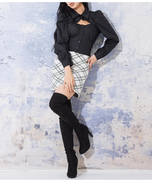 LATINA（ラティーナ）の「胸開き ギャザー ブラウス シャツ 襟付き 長袖（シャツ/ブラウス・レディース・ブラック/ホワイト・FREE）」の13枚目の写真