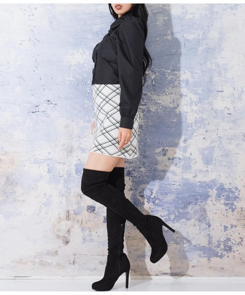 LATINA（ラティーナ）の「胸開き ギャザー ブラウス シャツ 襟付き 長袖（シャツ/ブラウス・レディース・ブラック/ホワイト・FREE）」の11枚目の写真