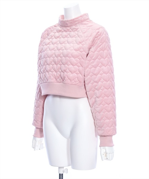 clear（クリア）の「ハートキルティングショート丈トップス[セットアップ可能]（スウェット・レディース・ブラック/グレイッシュベージュ/アイボリー/ピンク・F）」の5枚目の写真