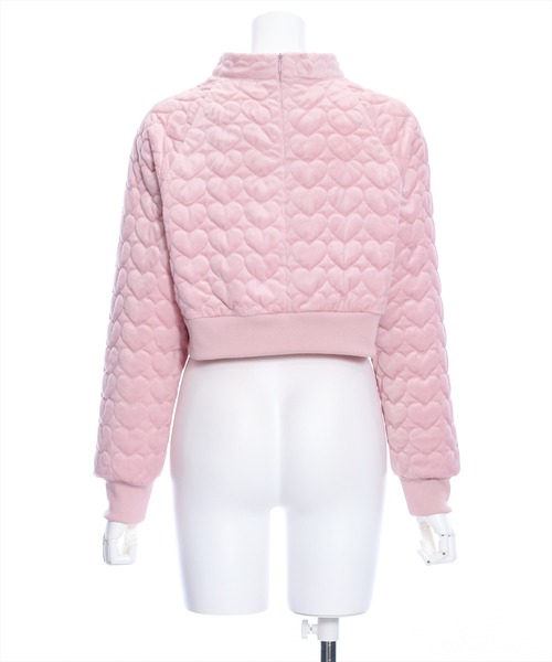 clear（クリア）の「ハートキルティングショート丈トップス[セットアップ可能]（スウェット・レディース・ブラック/グレイッシュベージュ/アイボリー/ピンク・F）」の8枚目の写真