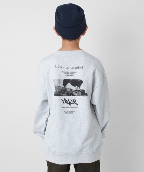 GLAZOS（グラソス）の「【大人向けサイズあり】【再入荷】【プチプラ】【あったか】裏起毛・アソートバックフォトプリントトレーナー（その他トップス・キッズ・ブラック/オートミール/グリーン/ブルー・170cm/150cm/140cm/160cm/130cm）」の8枚目の写真