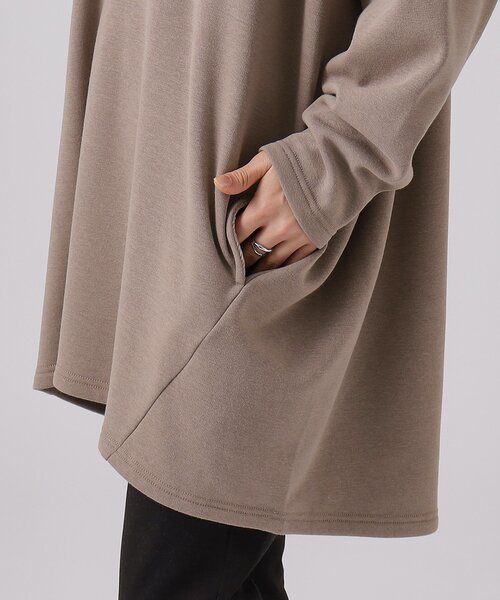 SHOO・LA・RUE（シューラルー）の「◆【体型カバー】裏地あったか ルーズチュニック【SHOO WARM】（チュニック・レディース・ブルーグリーン/ブラウン系/ブラック/グレー・00）」の7枚目の写真
