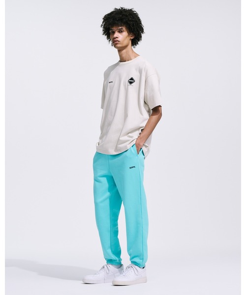 F.C.Real Bristol(エフシーレアルブリストル)の「EMBLEM SWEAT PANTS(スウェットパンツ・メンズ・ベージュ/ブラック/カーキ/ライトブルー・SMALL/MEDIUM/LARGE/X-LARGE)」の17枚目の写真