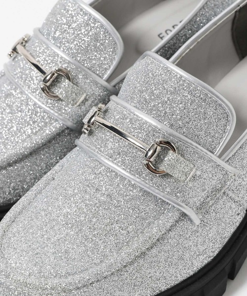 FOREVER 21（フォーエバー トゥエンティーワン）の「【2024SS】アツゾコビットローファー（ローファー・レディース・ブラック/シルバー・SMALL/MEDIUM/LARGE）」の9枚目の写真