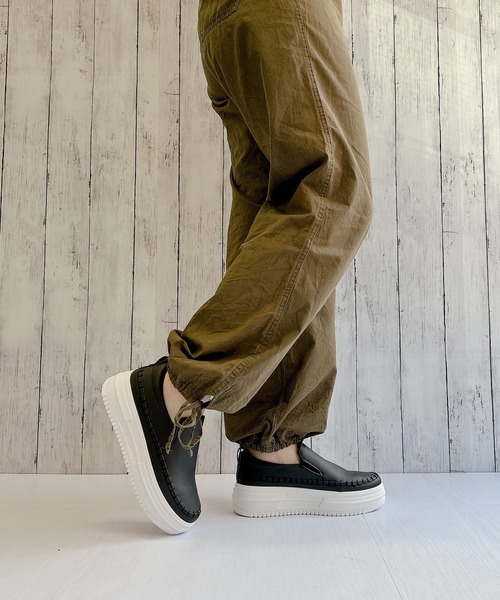 Noubel Voug Relax（ヌーベルヴォーグリラックス）の「ステッチデザイン　ボリュームソール　スリッポンスニーカー（スリッポン・レディース・ホワイト/ブラック/シルバー・S/M/L/LL/3L）」の21枚目の写真