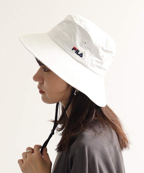 FILA(フィラ)の「【FILA/フィラ】FLW NECK GUARD HAT/ワンポイント刺繍ロゴ ネックガード付 バケットハット(ハット・メンズ・ベージュ/グレー/ライトブルー/ホワイト/ブラック・FREE)」の8枚目の写真