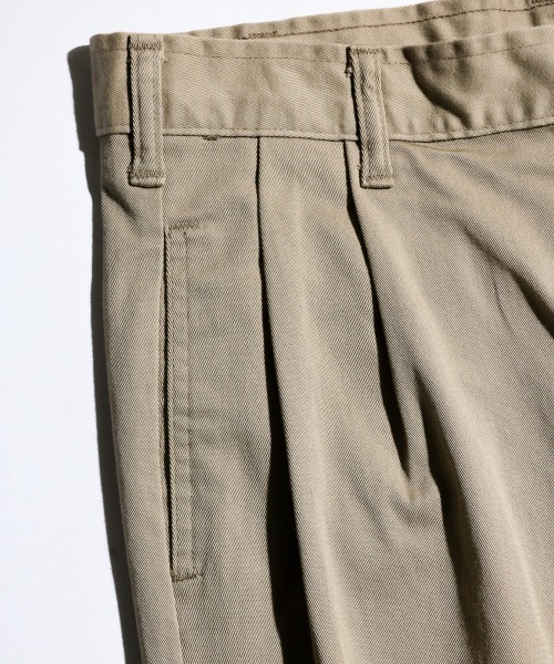 C.E.L.STORE（セルストア）の「KHAKI JUNGLE/カーキジャングル US MADE PLEATS CHINO プリーツチノパンツ USメイド（チノパンツ・メンズ・カーキ/オリーブ・34inch/30inch/32inch/36inch）」の15枚目の写真