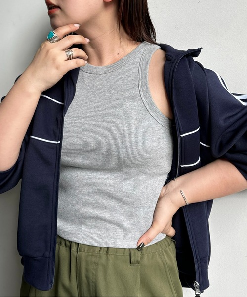 CPCM（シーピーシーエム）の「カップ付きアメスリテレコタンク（タンクトップ・レディース・キナリ/ブラウン/ブラック/オフホワイト/グレー・FREE）」の4枚目の写真