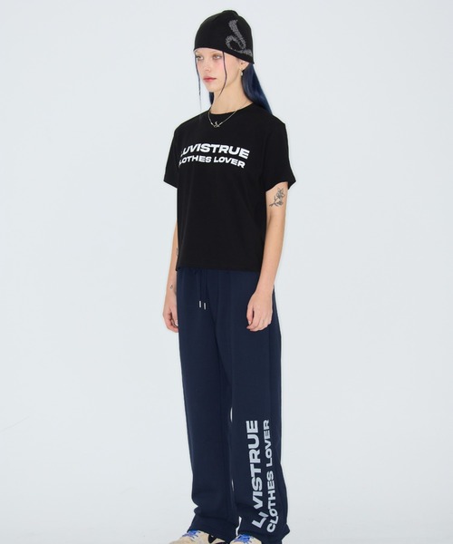LUVISTRUE(ラヴイズトゥルー)の「BASIC LOGO TEE(Tシャツ/カットソー・レディース・ブラック/ホワイト・FREE)」の4枚目の写真