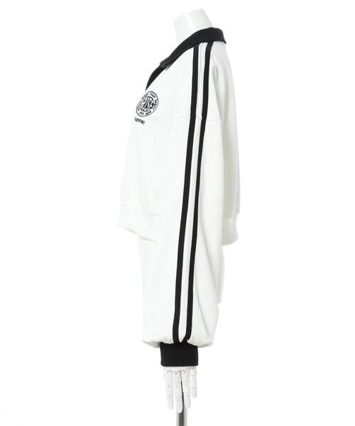 INGNI（イング）の「袖ラインスキッパー襟スポーツロゴ