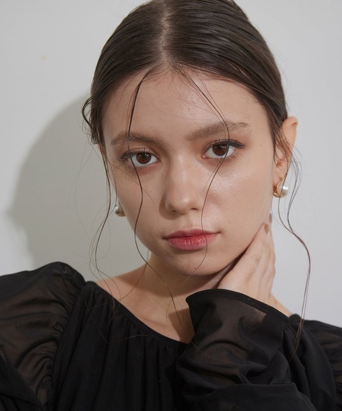 MIELI INVARIANT(ミエリインヴァリアント)の「Pearl Ball Pierce(ピアス(両耳用)・レディース・ゴールド・FREE)」の3枚目の写真