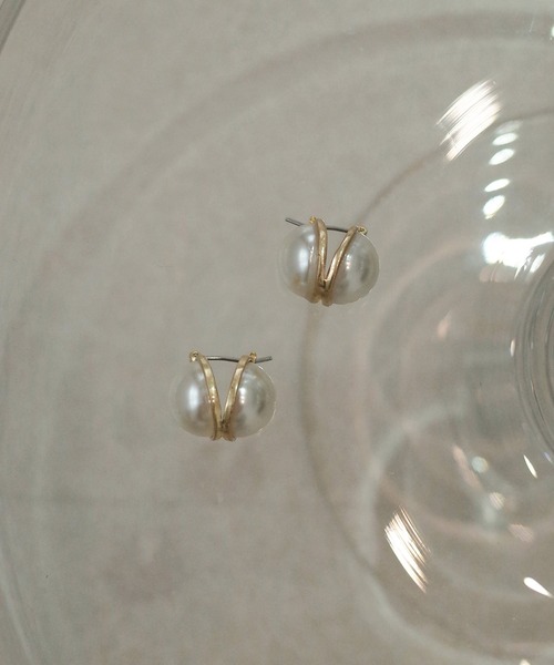 MIELI INVARIANT(ミエリインヴァリアント)の「Pearl Ball Pierce(ピアス(両耳用)・レディース・ゴールド・FREE)」の7枚目の写真