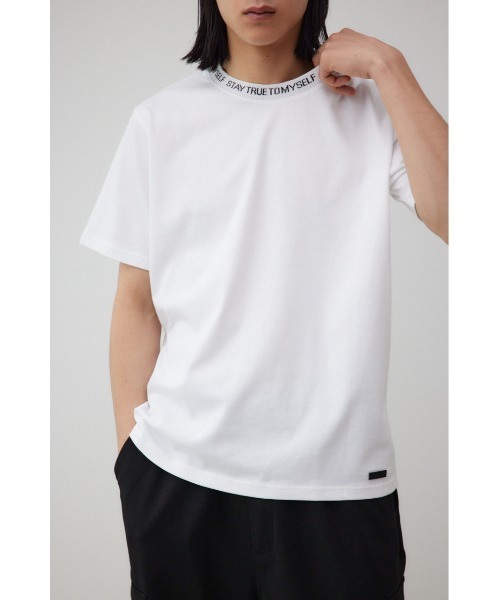 AZUL by moussy(アズールバイマウジー)の「ネックジャガードロゴ半袖Tシャツ(Tシャツ/カットソー・メンズ・ホワイト/ブラック・MEDIUM/LARGE)」の3枚目の写真