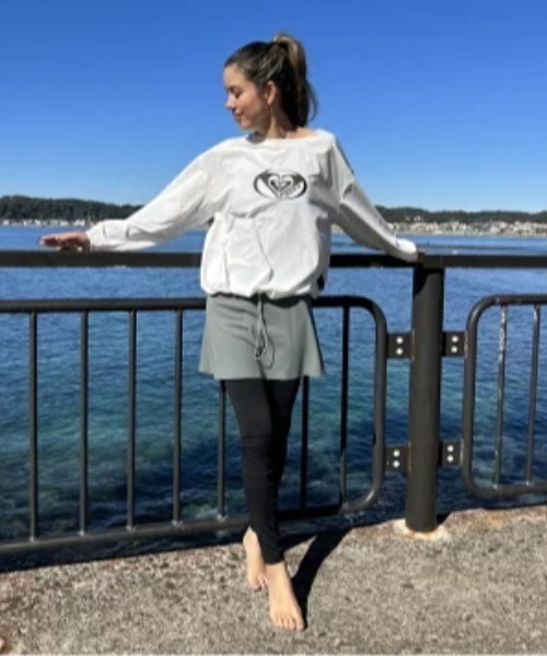 【ROXY】Roxy Women's Skirt + Leggings WB924KRX /追跡付 セール】SKIRT LEGGINGS/ロキシースカート付きレギンスラッシュ