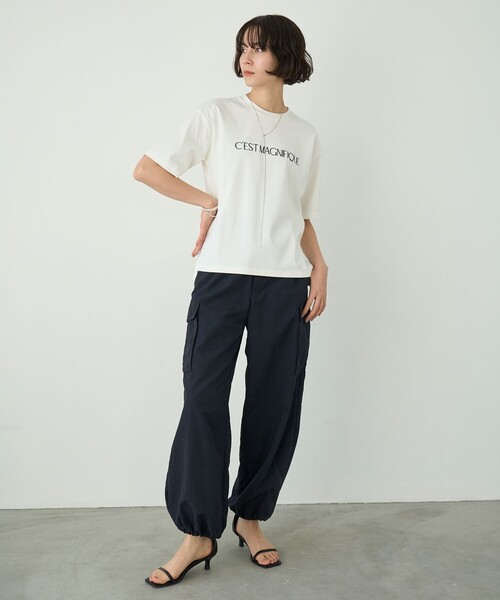 UNFILO（アンフィーロ）の「BEAUTY FORM ロゴ刺繍 半袖Tシャツ（Tシャツ/カットソー・レディース・ダークブラウン系1/ベージュ系1/ホワイト系1/グレー系1/ブラック系1/ホワイト系2・XX-LARGE/X-LARGE）」の11枚目の写真