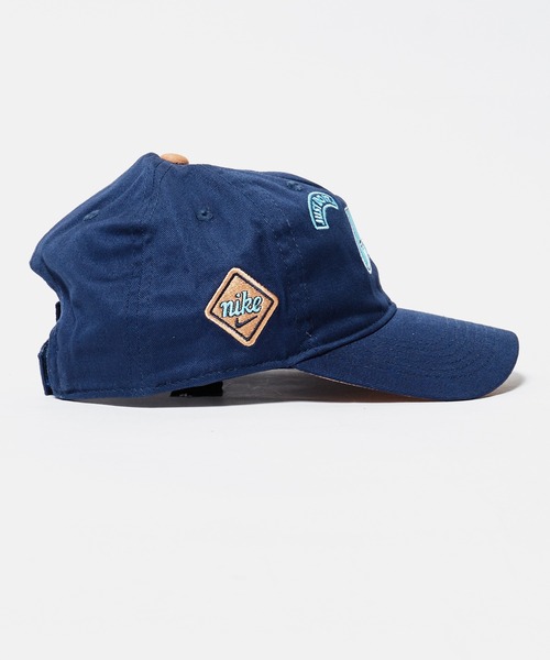 NIKE（ナイキ）の「NIKE/ナイキ NAN MULTI PATCH CLUB CAP キャップ（キャップ・キッズ・ネイビー/ホワイト・FREE）」の4枚目の写真
