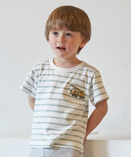 petit main（プティマイン）の「【プティプラ】BOYS半袖Tシャツ（Tシャツ/カットソー・キッズ・ライトカーキ/オレンジ/エメラルド/ネイビー/ライトグレー/ライトブルー/ブラック/ホワイト/マルチ/キナリ・90cm/120cm/110cm/100cm/130cm/80ｃｍ）」の5枚目の写真