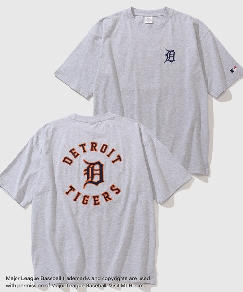 MLB(メジャーリーグベースボール)の「【MLB/メジャーリーグベースボール】ワッペンサークルロゴ オーバーサイズ 半袖Tシャツ(Tシャツ/カットソー・メンズ・グリーン/ネイビー/ブラック/アッシュグレー/ホワイト・LL/M/L)」の4枚目の写真