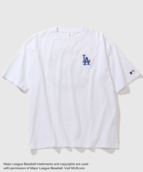MLB(メジャーリーグベースボール)の「【MLB/メジャーリーグベースボール】ワッペンサークルロゴ オーバーサイズ 半袖Tシャツ(Tシャツ/カットソー・メンズ・グリーン/ネイビー/ブラック/アッシュグレー/ホワイト・LL/M/L)」の6枚目の写真