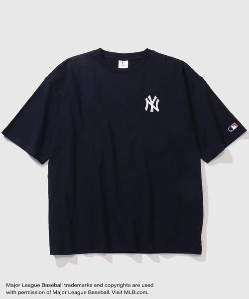 MLB(メジャーリーグベースボール)の「【MLB/メジャーリーグベースボール】ワッペンサークルロゴ オーバーサイズ 半袖Tシャツ(Tシャツ/カットソー・メンズ・グリーン/ネイビー/ブラック/アッシュグレー/ホワイト・LL/M/L)」の14枚目の写真